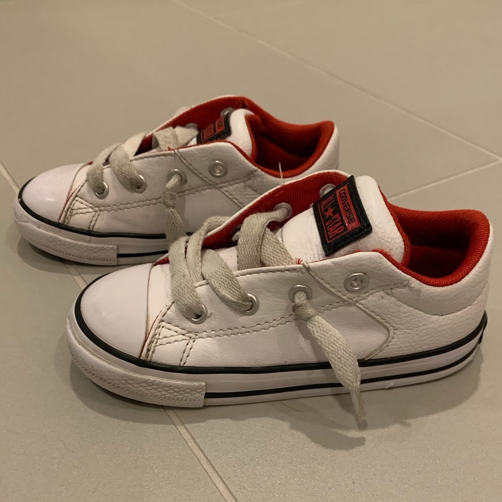 White Converse - no tie feature - sz 9